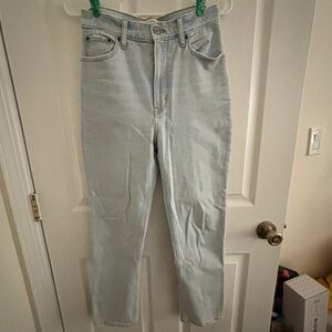 Abercrombie ultra high rise ankle straight curve love jeans